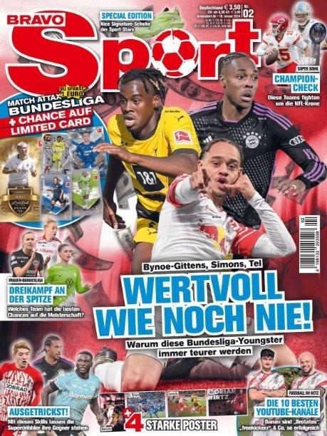 Das Cover der Bravo Sport zeigt mehrere junge Bundesliga-Fußballspieler in Aktion. Im Mittelpunkt stehen die Spieler Bynoe-Gittens, Simons und Tel, deren steigender Wert thematisiert wird. Verschiedene Artikelhinweise wie der Dreikampf an der Spitze der Bundesliga und Tipps zur Fußballkarriere ergänzen das Titelbild. Zudem gibt es Hinweise auf Poster und eine Limited Card von Match Attax.
#!#
Bundesliga,Fußball,Youngster,Bravo Sport,Bynoe-Gittens,Simons,Tel,Dreikampf,Poster,Match Attax