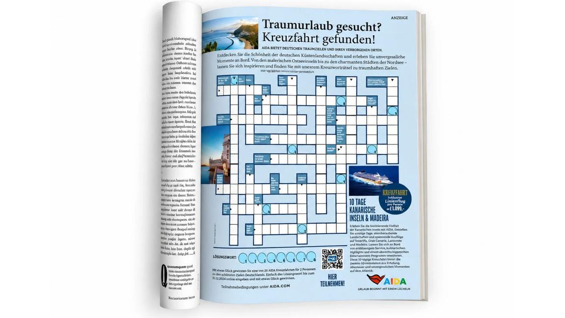Zeitschrift mit Kreuzworträtsel und Urlaubswerbung.