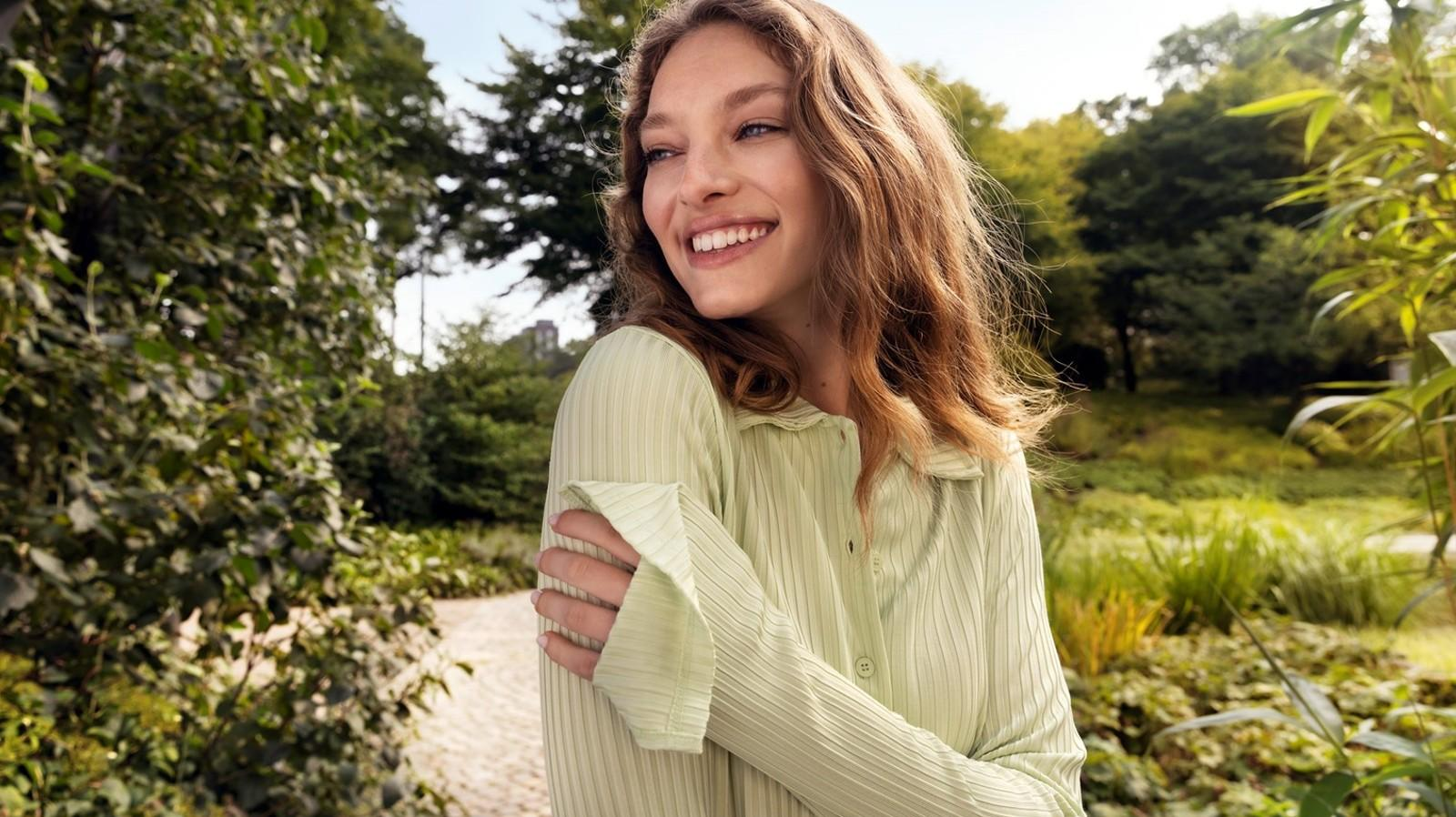 lavera First Mover-Kampagne mit Renata Lusin als Testimonial