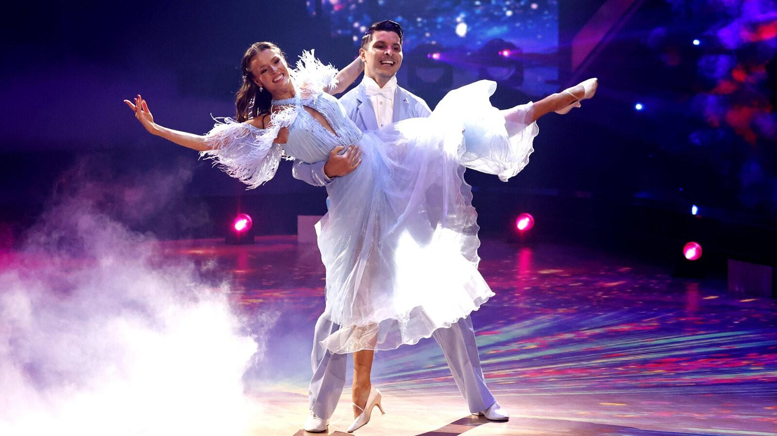 Brand Partnership Kampagne von always & LET´S DANCE 2025